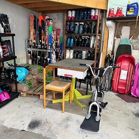 L'Astazou "Pret Gracieux Du Materiel De Ski" Au Studio Luz-Saint-Sauveur Bagian luar foto
